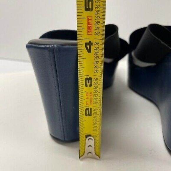 NR Rapisardi Color Block Leather Platform Sandals - Picture 10 of 10